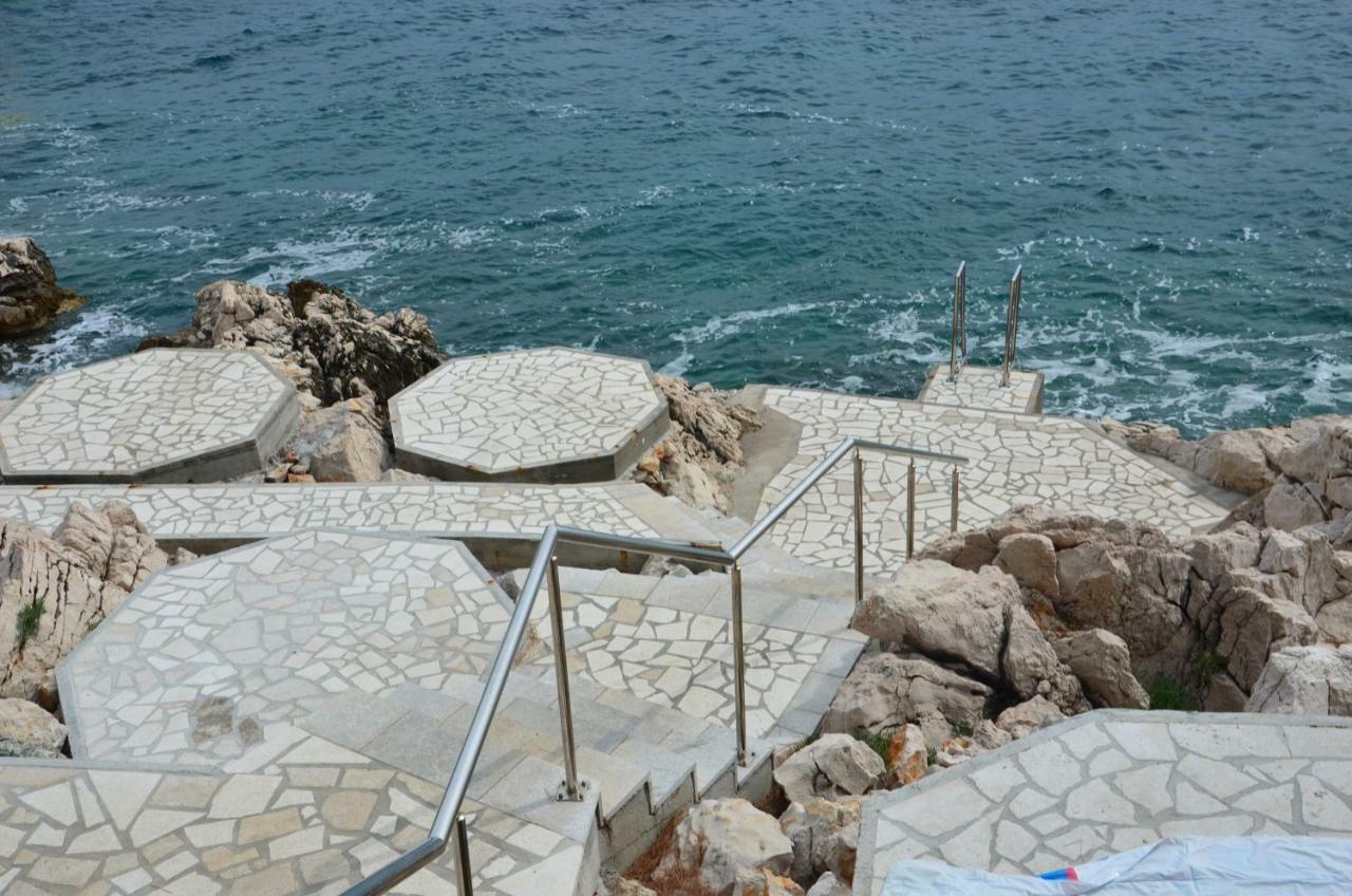 Vila Sofia Novi Vinodolski Kültér fotó