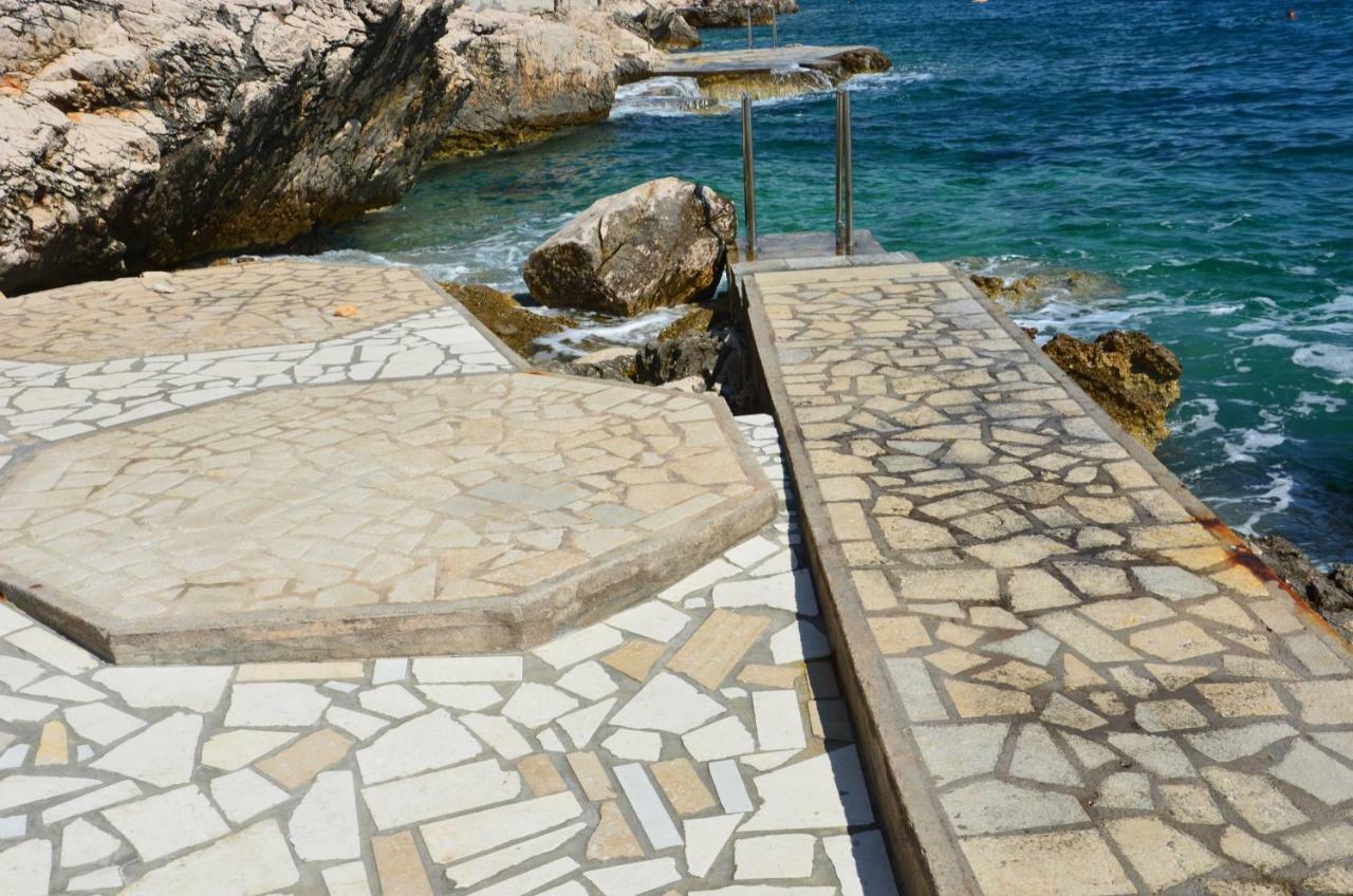 Vila Sofia Novi Vinodolski Kültér fotó